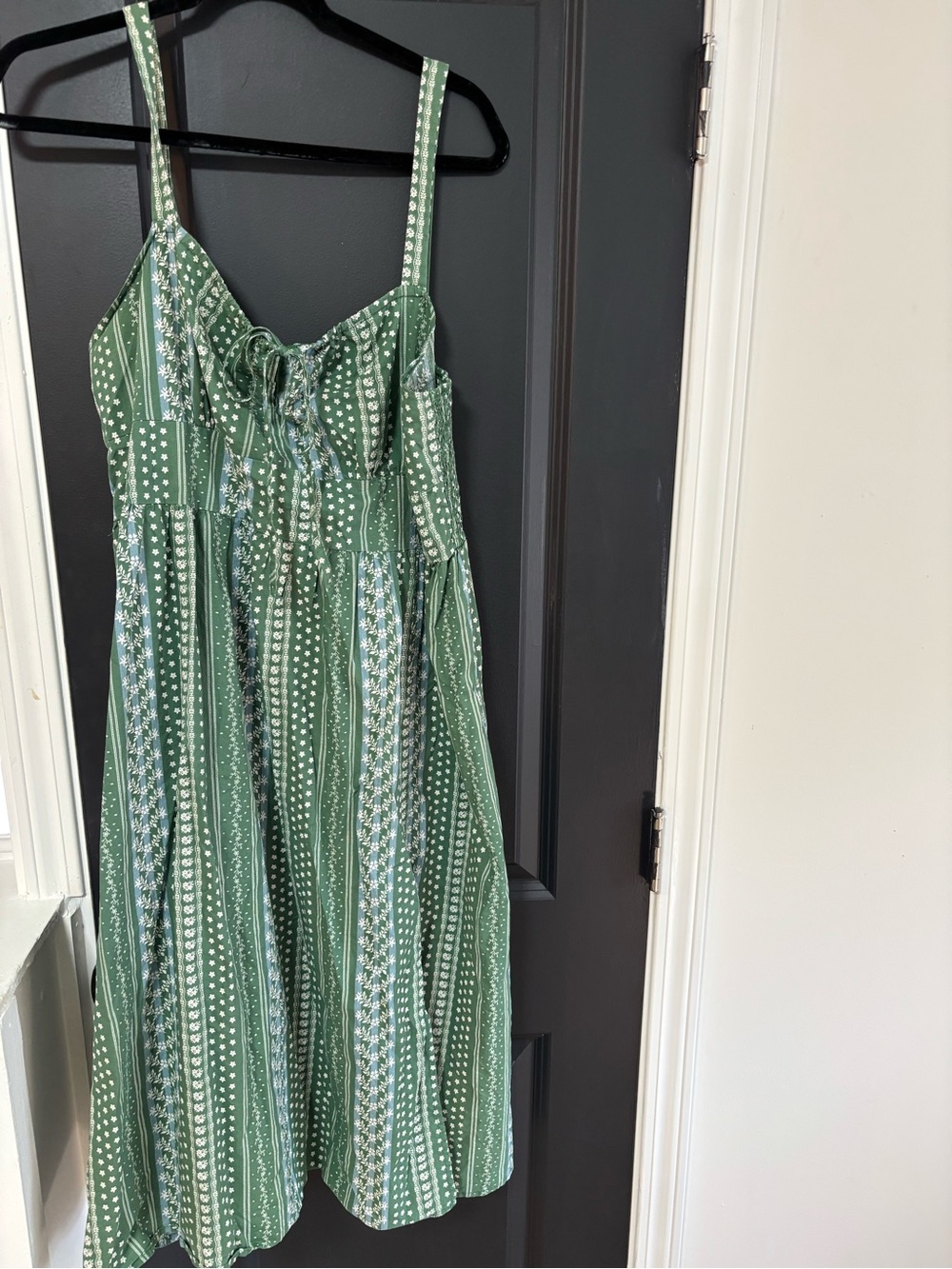 Cider curve FLORAL STRIPED LACE UP SPLIT MIDI DRESS 1x - Picture 5 of 10